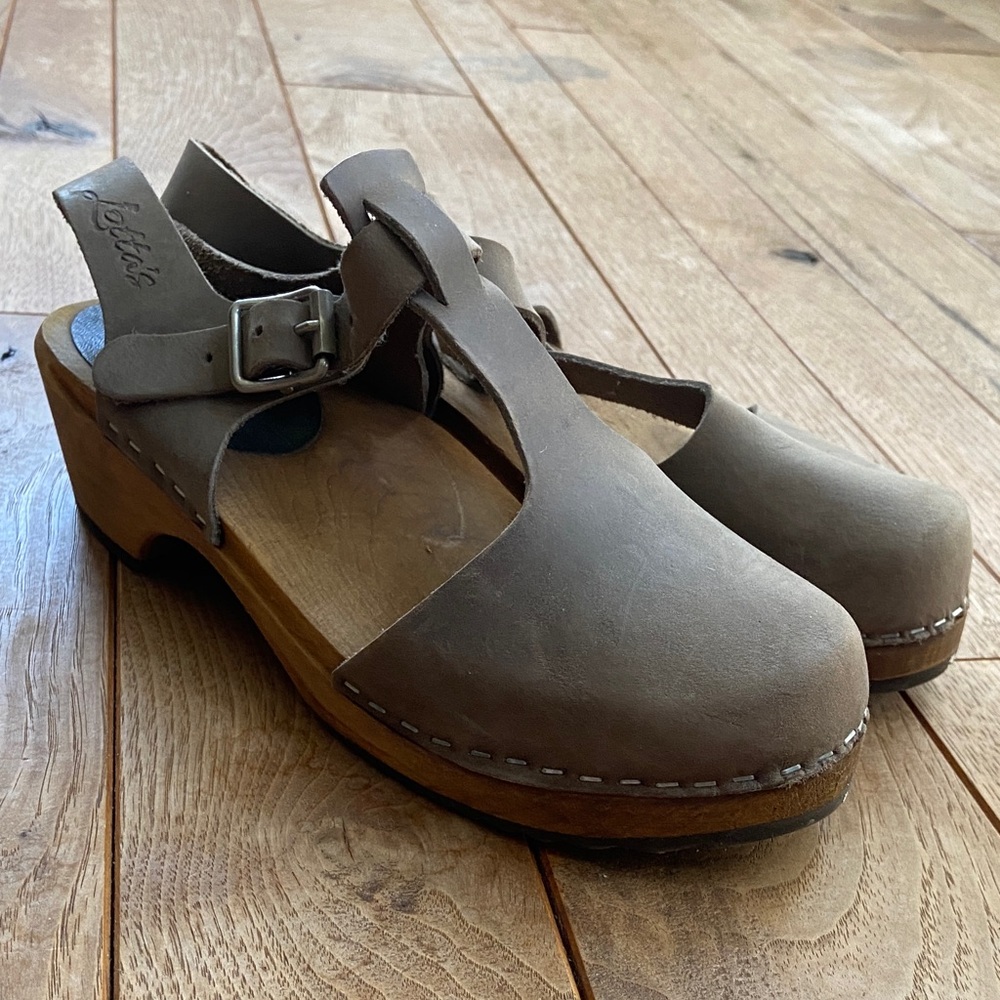 Lotta from Stockholm Brown Leather Low Wood T-Bar Clogs Sz 38
